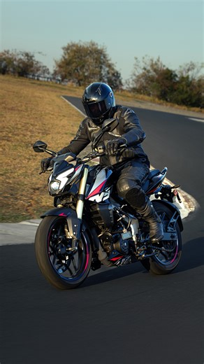 1.8K reactions · 24 shares | Esteja pronto para redefinir a sua performance com a Dominar NS400Z. Na cidade ou na estrada, o lançamento mais aguardado da Bajaj traz novos padrões em performance, design e tecnologia. E aí, bora sentir toda essa potência de perto Acesse https://bajaj.com.br/dominar-ns400z/ e agende seu test ride. #Bajaj #BajajBrasil #DominarNS400Z | Bajaj do Brasil | Facebook