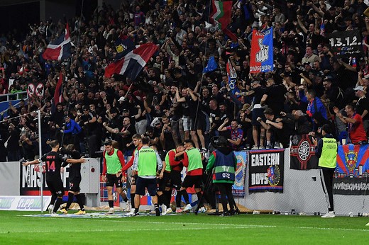 Nyíregyháza megőrül a futballért - berobbant a fociláz