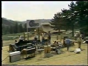 A very rare Chicago footage, the 1974's song Call On Me performed live at the Caribou Ranch, from TV special "Meanwhile back at the ranch", aired on August 16, 1974, with the original members and Laudir de Oliveira, former Brazilian percussionist. The Caribou Ranch is the old studio founded by James William Guercio, their former producer, where they recorded five of their first eleven albums, and which control room had been burned in March, 1985, not being ever reactivated. Such a rarity! | Top 