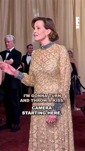 Sigourney Weaver was picture perfect at the 2026 #Oscars #Glambot. 😍