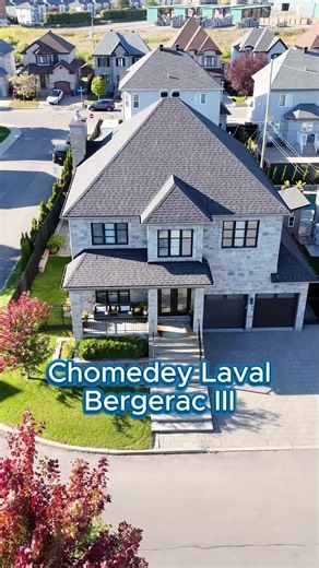 ​✨ LE LUXE REDÉFINI À LAVAL ✨ ​Bienvenue au Bergerac III! 🏡 Une résidence majestueuse et haut de gamme qui redéfinit le confort. ​Ce qui vous attend à l'intérieur : 🍳 Cuisine de rêve avec immense îlot central en granite & robinet mural (pot filler) 🔥 Planchers chauffants (rez-de-chaussée sous-sol) & 2 foyers pour les soirées d'hiver 🛏️ 4 chambres à l'étage, incluant une suite des maîtres avec haut-parleurs intégrés 🍷 Cave à vin & salles de bain haut de gamme (douche double prête pour vapeur