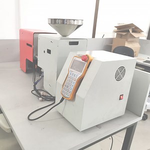 [Hot Item] Small Benchtop Mini Automatic Plastic Injection Molding Machine Desktop