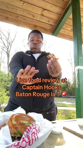 Live Food Review at Captain Hooks in Baton Rouge