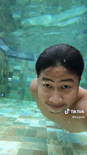 Bed to Pool Transition Tutorial #fyp #capcut #foryou #tutorial #learnontiktok #howto #beforeandafter #videoediting #shootingtips #transition #edit