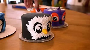 9.3K views · 83 reactions | Duff is back, and as always, he's speaking the language of...CAKE!   Duff Goldman Starts Monday 6th May, 10pm | Food Network UK | Facebook