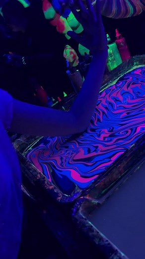 Neon Arm Dips at Foreverland Printworks