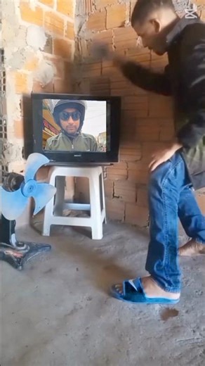 Connection fail #funny #foryou #comedyshorts #viralshort