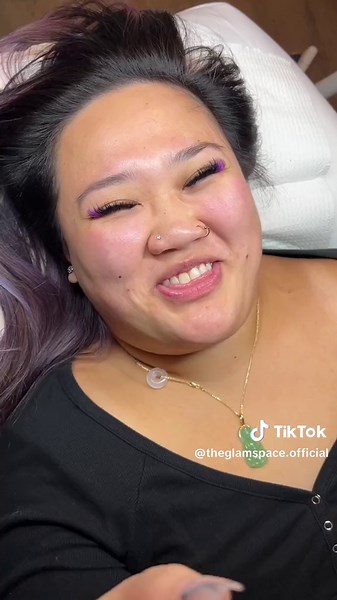 Hilarious Lash Pranks: Funny Reactions and Phone Case Prank