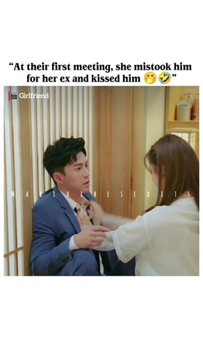 Their first meet and first kiss 🤭😅// Girlfriend cdrama romantic scenes ✨// #shortsfeed #fyp