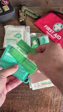 What's inside this $10 Amazon first aid kit?