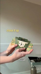 Viewing a Cat Hair Under a Foldscope 2.0! 🐈‍⬛