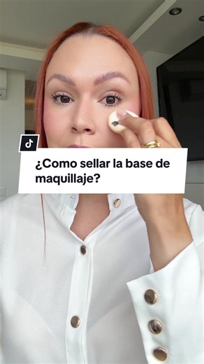 Asi sello mi base de maquillaje con el polvo suelto #sellarbasedemaquillaje #basedemaquillaje #beautyblogger #barbierojas