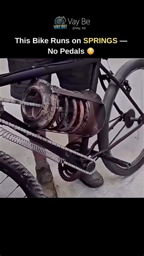 This Bike Runs on SPRINGS 😳 No Fuel, No Battery, No Pedals! #Shorts