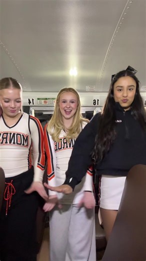 We ate #dance #damcetolearn #dancess #tiktokdance #cheer | dances