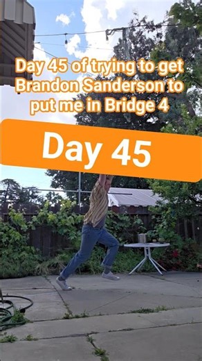 day 45 of carrying stuff to get @brandsanderson to cast me in the #stormlightarchive or #cosmere