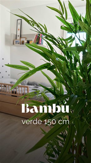 ✨ En Naturing Monde creemos que la decoración también inspira momentos mágicos. Por eso, nuestro Bambú Artificial Verde 150 cm es perfecto para habitaciones infantiles. 🌿 Aporta frescura y sensación de naturaleza. 🌿 Es seguro y fácil de mantener. 🌿 Crea rincones acogedores para jugar, leer y soñar. Decorar con plantas artificiales es una forma práctica y bonita de enseñar a los más peques a amar la naturaleza desde su propio espacio. 💚 #NaturingMonde #DecoraciónInfantil #PlantasArtificiales 