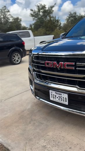 Another one bites the dust! 朗 Gave this 2023 GMC Yukon the full treatment: interior and exterior detail, plus clay bar and waxing. The customer was stoked! Mobile detailing services available. DM to book your appointment! #GMCYukon #Detailing #CarCare #Waxing #CustomerSatisfaction | Adrian Valdez | Facebook