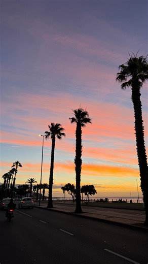 Maike | Digital Marketing Mentor on Instagram: "I remember crying for days when my ex broke up with me saying if I really want to follow my dream and move to NYC (again) he can’t be with me. I felt torn between the life I thought I should want and the life my soul was begging for. So I chose myself. And I moved anyway. To NYC. To China. To Singapore. And now I’m building my dream life between South Africa, Berlin, and wherever the sun shines brightest 🥹 Back then, none of it made sense on paper