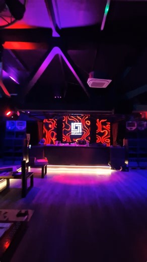8.3K views · 57 reactions | Timișoara, the countdown is on. Our DATABASE team worked through last night, setting up the sound, lights, bar and making sure every detail is ready for opening night. We’re bringing back the vibe this city’s been waiting for, and the energy only you create on the dance floor. Come with your crew and get ready for a night that sets the tone for this new chapter. Dubfire opens the season.  Calea Circumvalațiunii 8-10 | database | Facebook