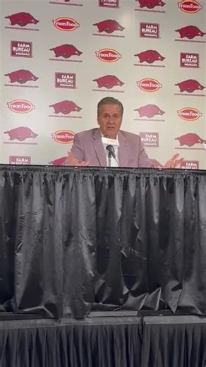 VIDEO: John Calipari praises Arkansas basketball's offense, selflessness after win vs Southern
