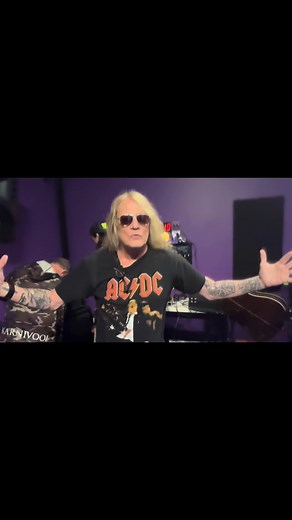 TONIGHT MELBOURNE AUSTRALIA! SLAVE TO THE GRIND THE SET IS HEAVY THE SET IS LONG CYA TONIGHT ! | Sebastian Bach