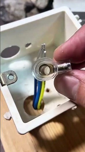 Proper technique for connecting wires in a terminal box securely and safely