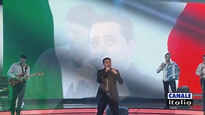 Matteo Tarantino "Eravamo in 19" | Il 12 novembre 2003 (due anni, due mesi e un giorno dopo l’attentato alle Torri Gemelle, l’origine di tutto) un’autocisterna blu irruppe nella Base Maestrale di Nassiriya, una delle due sedi dell’Operazione "Antica Babilonia". L’autocisterna esplose all’interno della base. Crollò gran parte dell’edificio principale, mentre fu gravemente danneggiata una seconda palazzina dove aveva sede il comando. I vetri delle finestre del complesso andarono in frantumi. Nel c