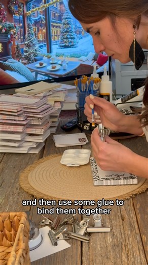 Nunu | Creator Club 👩🏻‍💻 on Instagram: "Comment “guide” to get more information and check out my link in bio for all the tools you need & free templates. Or grab my 150 different notepad templates to start making your own notepads🫶🏼 Ask me anything ❤️ #stationery #diy #notepad"