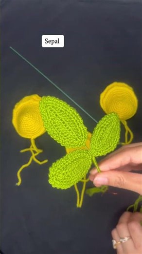 Yellow is the colour of friendship ✨ #youtubeshorts #diy #trendingshorts