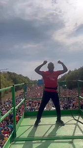 Canny crowds, lush views, and world-class runners: We are the Great North Run. 🌟 #GreatNorthRun | Great North Run