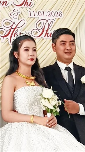 The bride and groom make such a beautiful couple.