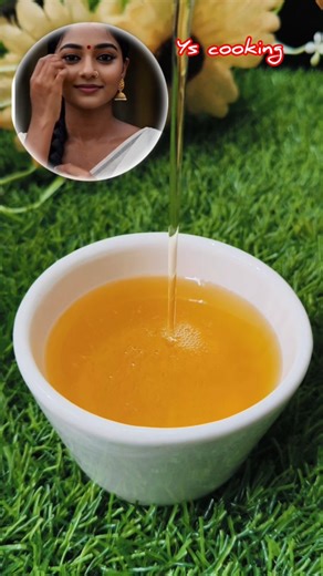 Ys on Instagram: "Top Secret Tips for Fast Eyebrow Hair Growth Naturally!” #EyebrowGrowth #NaturalRemedy #BeautyTips #HomeRemedies #ThickEyebrows #HairGrowth #DIYBeauty #viral #instareels #reels #viralvideos #homemade #fb #trending #cooking #yt #ytshort #trending #trendingreels #trendingnow #shortsfeed #reelitfeelit #shorts #subscribe #healthy"