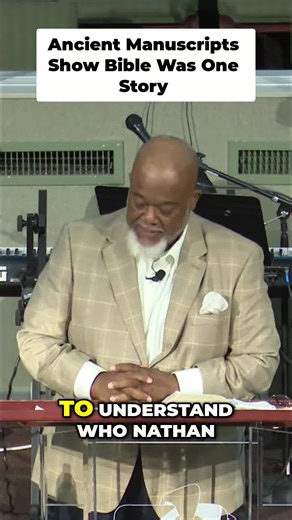 Unlock the Bible's secrets! 🤯 Discover how original Hebrew texts reveal a continuous flow you've never seen. Understanding chapter connections is key. #BibleStudy #Scripture #Faith #ChristianTikTok #WordOfGod