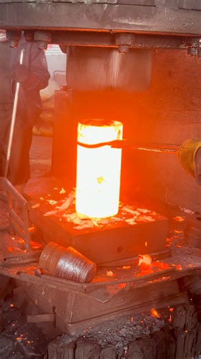 Inside the forging factory Forging Crew Uses Team Power to Punch Through Fire #process #machine #factory #forging #manufacturer #blacksmith #fblifestyle | Inside the factory