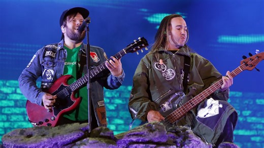 Fall Out Boy Adds to Holiday Song Repertoire With Homage to 'Muppet Christmas Carol'