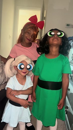 Powerpuff girls, Sedusa, and HIM. #powerpuffsgirls #powerpuffsgirlscosplay #powerpuff #halloween #halloween2023 #villain #villains #girlmom #allgirls #costume #motherdaughter #momlife #mom #momsoftiktok