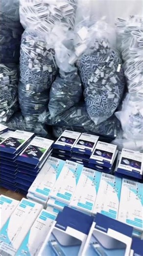 📱 Connect USB flash drive to mobile phone? 📷 Import camera footage? 💻 Monitor extension?