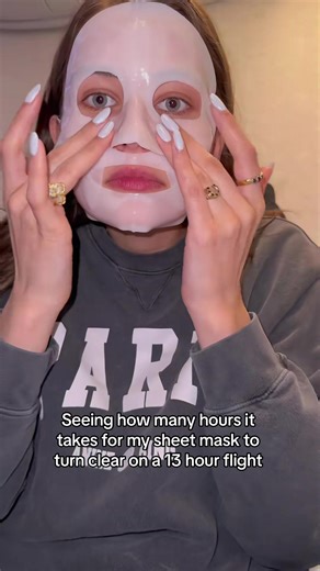 ✨ The glow isn’t makeup… it’s Lumora. One mask, and your skin looks fresher, smoother, and deeply hydrated 💗 That healthy, radiant finish? Exactly what your skin has been missing. Give your skin the moment it deserves. 🛍️ www.officiallumora.shop #lumora #glowyskin #facemask #glassskin #skincare