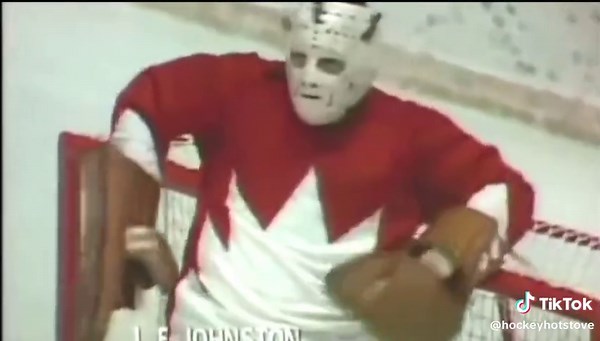 This is a beautiful thing.. .. if this doesn't bring back some great hockey memories I don't know what would.. *sound on == #hockeycards #hockeygoalies #goaliemasks #HNIC #oldtimehockey