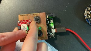 Testing out an upcoming STEMMA GPS board for STEMMA SUNDAY @adafruit #gps @sparkfun @seeedstudio @dfrobotcn #qwiic #grove #gravity #stemma #stemmaQT