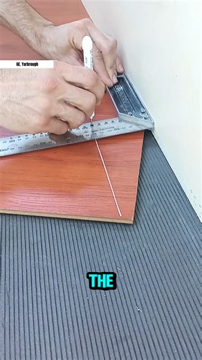 Want to cut a diagonal corner without any measuring? | Gayle’s Smart Ideas