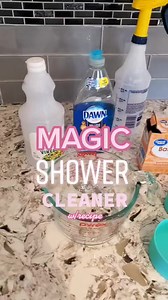 24 reactions | Magic Shower Cleaner  #showertok #cleantok #cleaninghacks #showercleaner #foryourpage #fyp #lifehack #moms #36SecondsOfLightWork #bathroomcleaning | Modern Farmhouse | Facebook