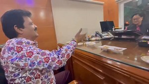 1.4M views · 85K reactions | One Whole Generation grew up with his romantically melodious songs and uniquely magical voice. Udit Narayan ji made a courtesy call at my residence. Can't forget his unforgettable songs like; Papa kehte hai bada naam, Ae mere hum safar, Koi mil gaya, Pehla nasha, Bholi si surat, Phir bhi dil hai Hindustani, Kaho na pyaar hai, Mein nikla gadda leke, Dil ne ye kaha hai dil se ..... | Kiren Rijiju | Facebook