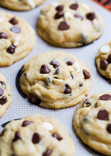 Best Chocolate Chip Pudding Cookies - I Heart Naptime