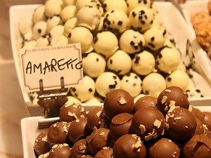 City Walk: Chocolate Tour in Brussels, Brussels, Belgium