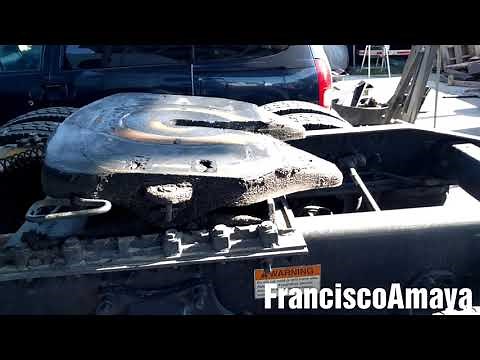 Freightliner Cascadia fifth wheel problem doesn't stay open