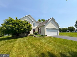 231 Flagstone Cir, Coatesville, PA 19320 - MLS PACT2098926 - Coldwell Banker