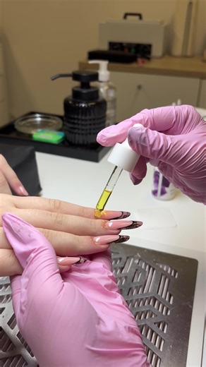 Exploring Artistic Trends at Studio 21