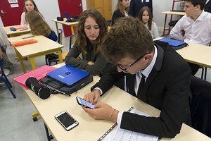 Get Canva Pro for free now in just 2 easy steps