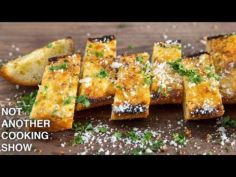 how to make the EASIEST GARLIC BREAD